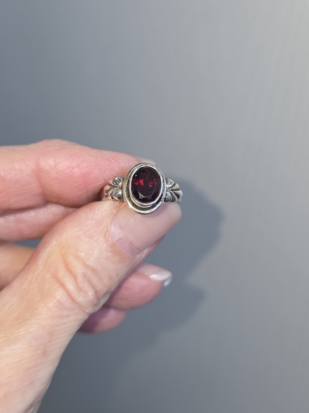 Genuine Red Garnet 925 Sterling Silver  Ring Size 6.5